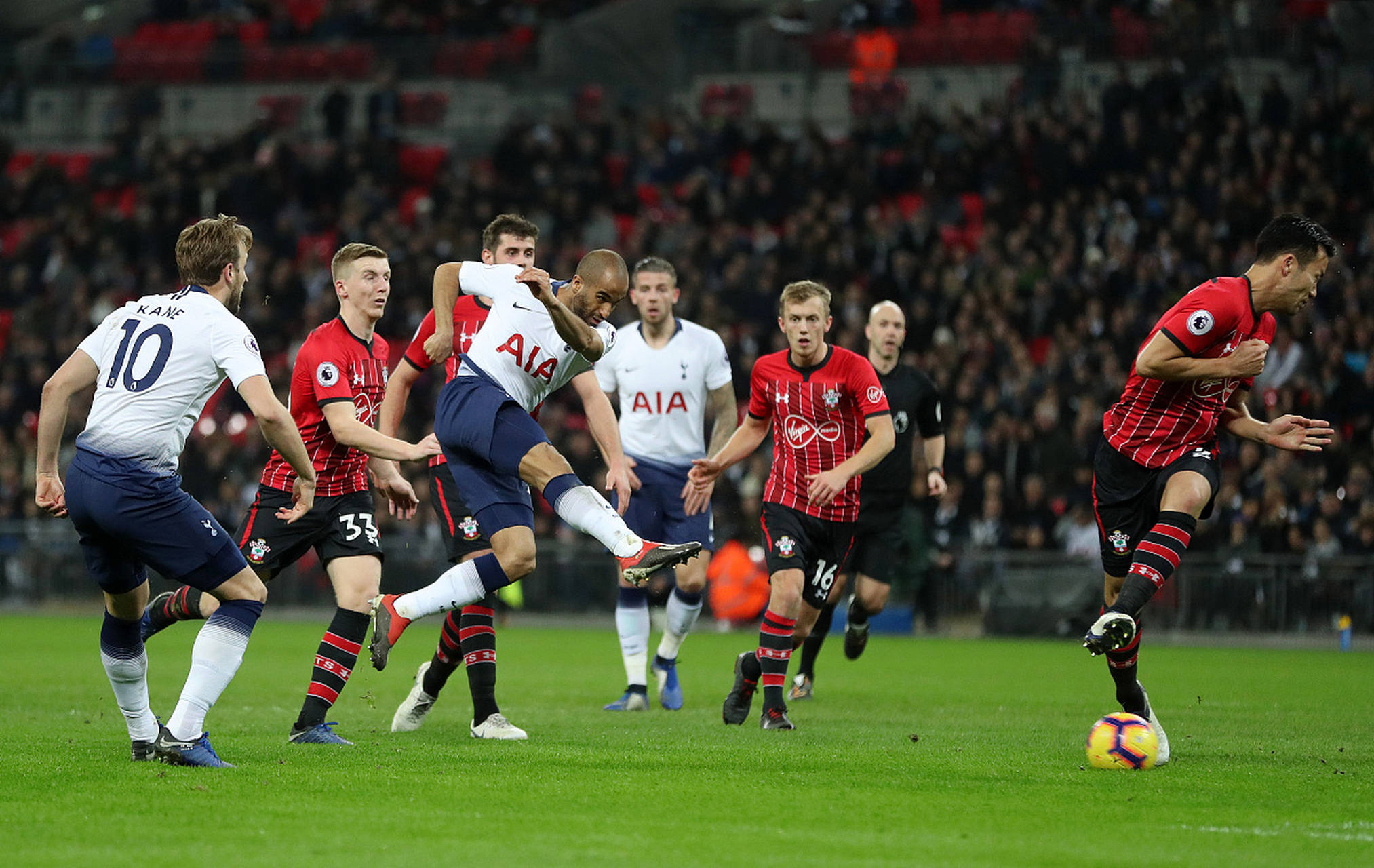 更是一个深 更是一个深